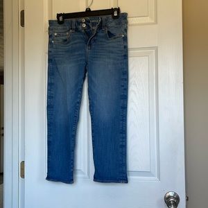American Eagle cropped pants